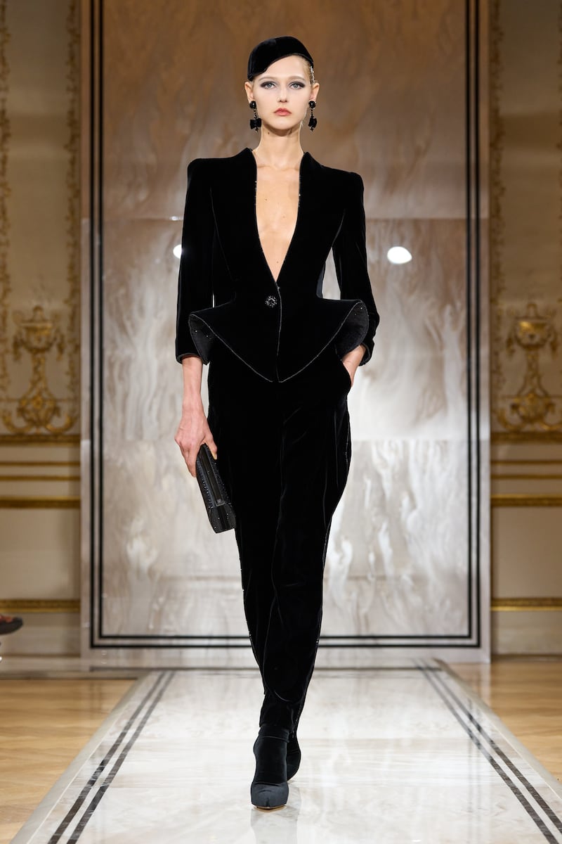 Giorgio Armani Privé Haute Couture Autumn/Winter 2025