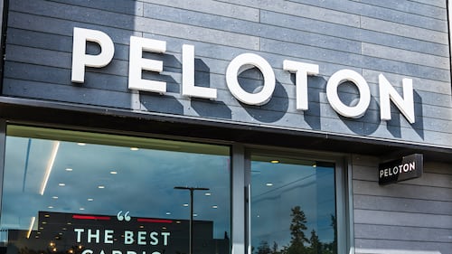 Peloton Projects Sales Decline and Will Cut Jobs in Turnaround Bid