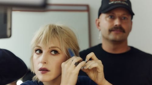 Hayley Williams’ Hair Dye Comeback