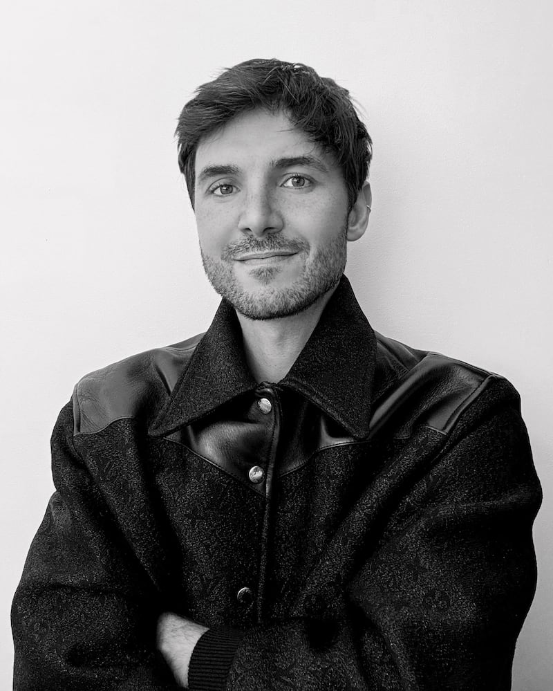Black and white portrait photo of Pierre Castillon