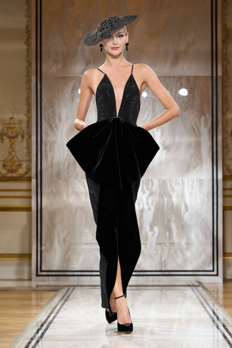 Giorgio Armani Privé Haute Couture Autumn/Winter 2025